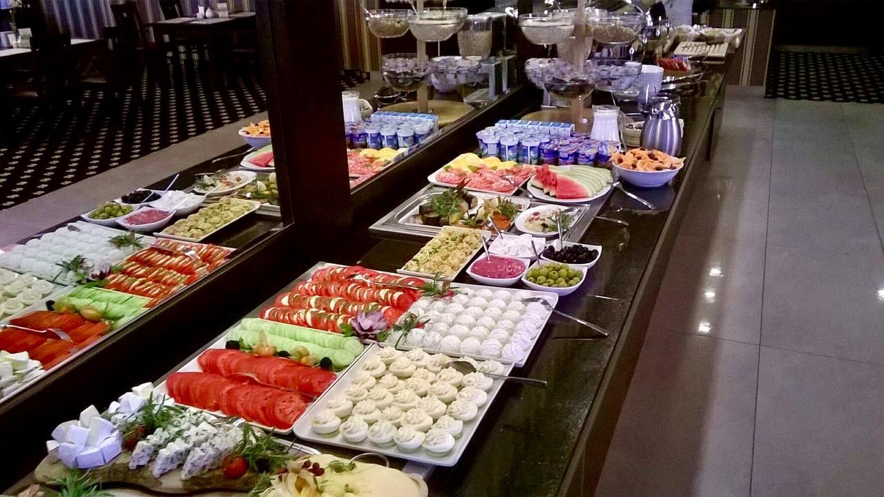 Hotel Business Faltom Gdynia Румя Экстерьер фото