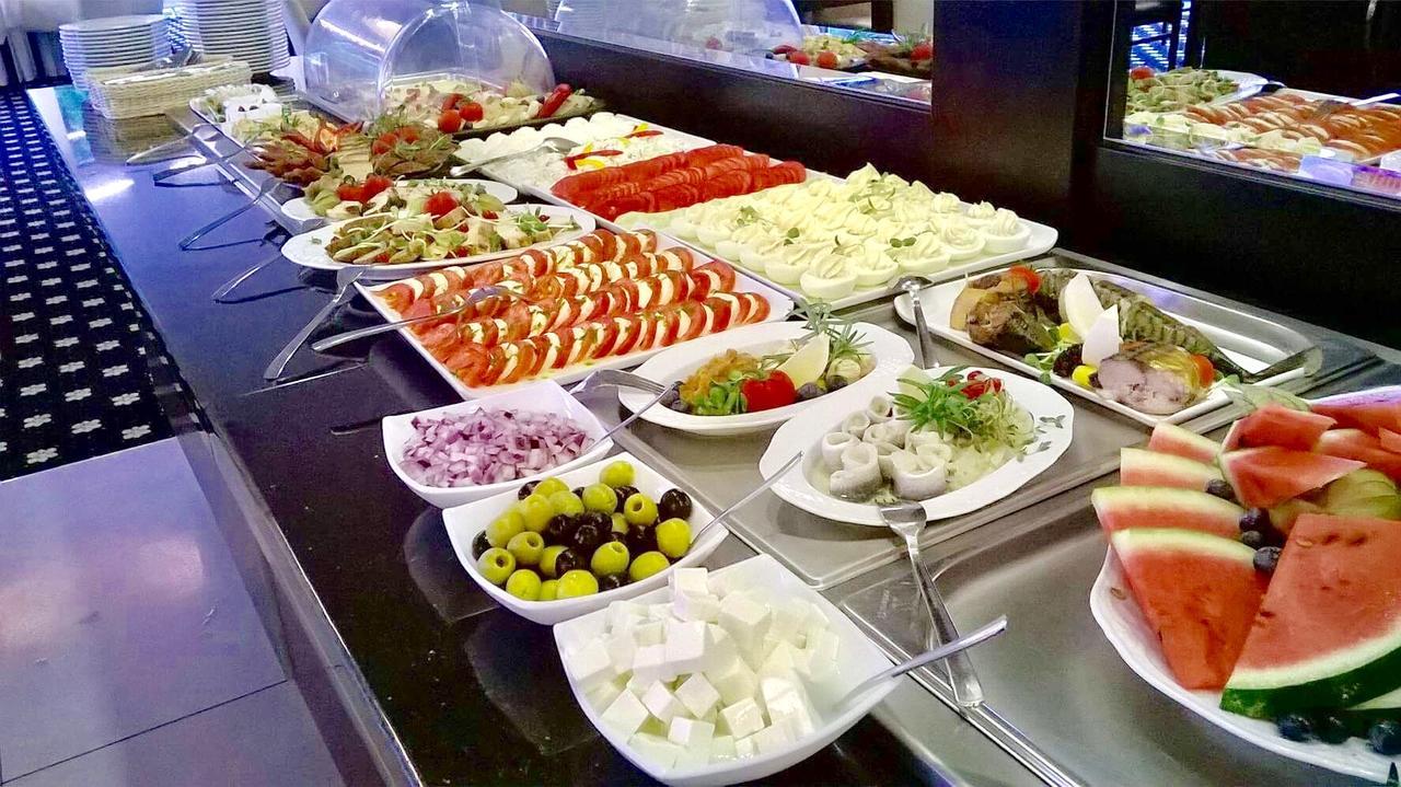 Hotel Business Faltom Gdynia Румя Экстерьер фото